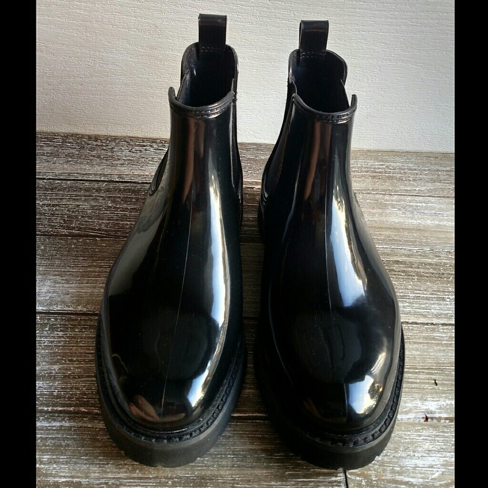 NEW! Nine West Hayden Pull-on Rain Booties sz 6 - Picture 2 of 8